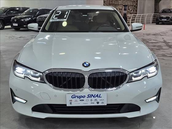 BMW 320i 2.0 16V TURBO GASOLINA GP AUTOMÁTICO